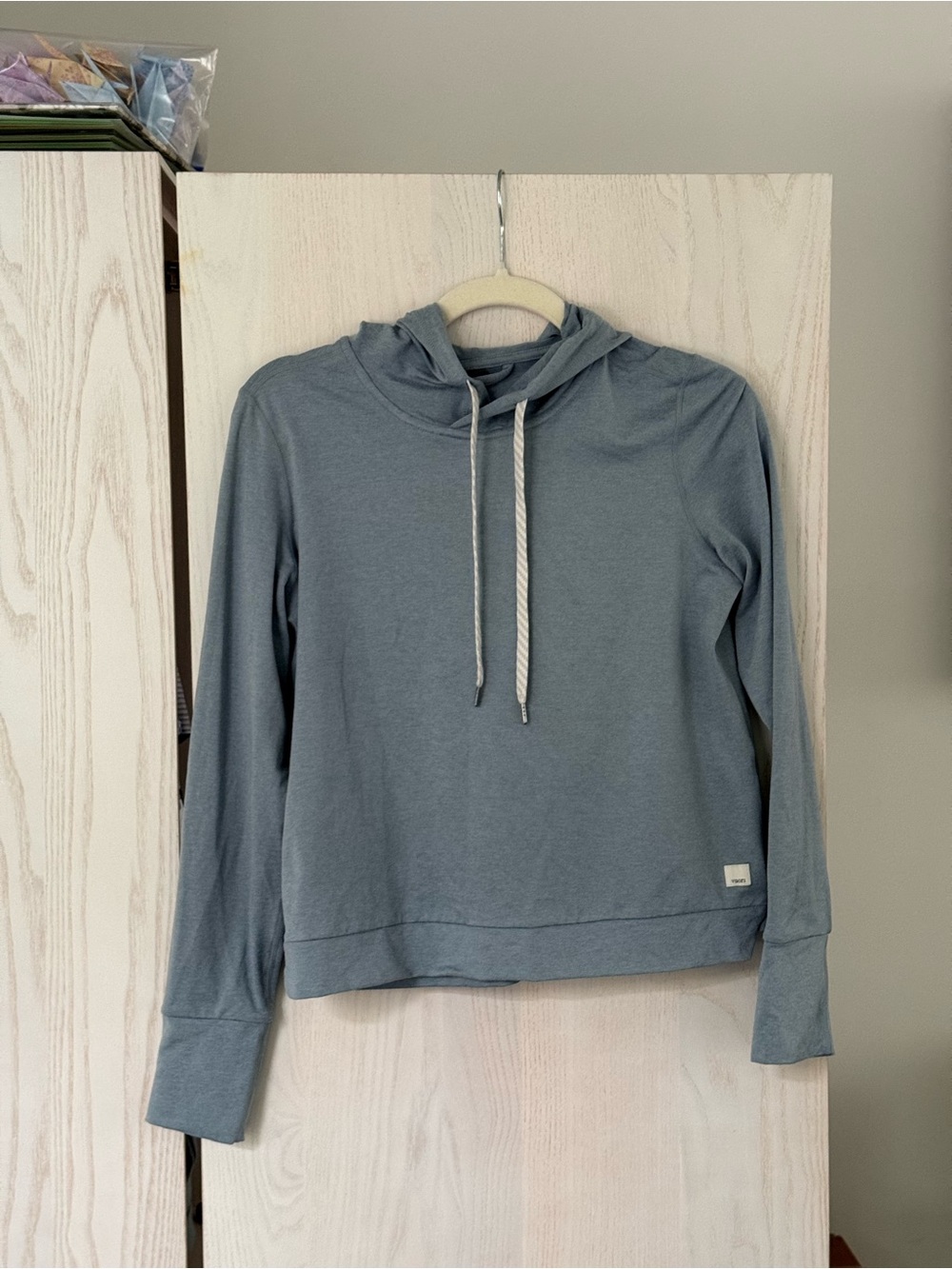 Vuori Dusty Blue Women's Hooded Pullover Sweater